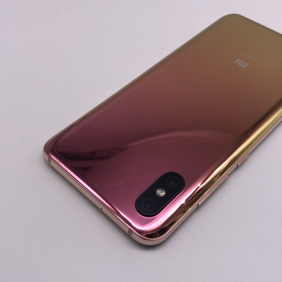 小米【小米8屏幕指纹版】全网通 金色 8g/128g 国行 95成新