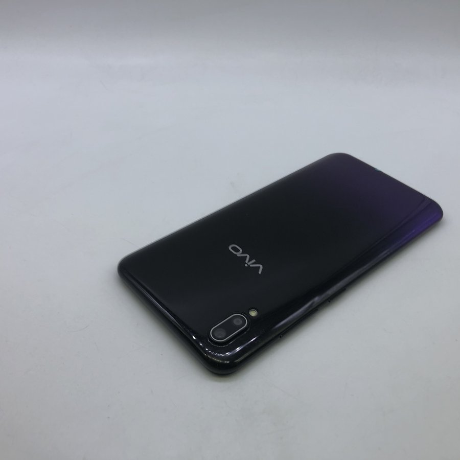 vivo【y93】全网通 黑色 3g/64g 国行 9成新