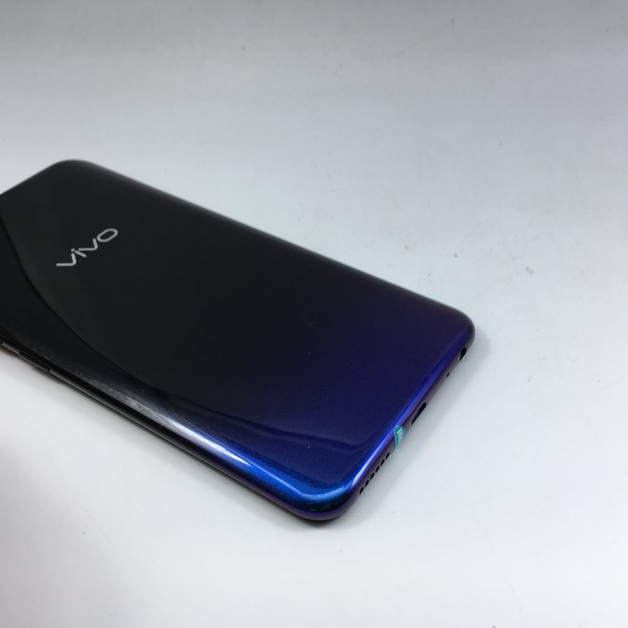 vivo【y93】全网通 黑色 3g/64g 国行 7成新