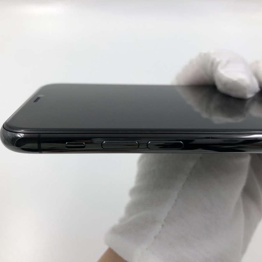 苹果【iphone 11 pro】4g全网通 深空灰 64g 国行 95新 真机实拍