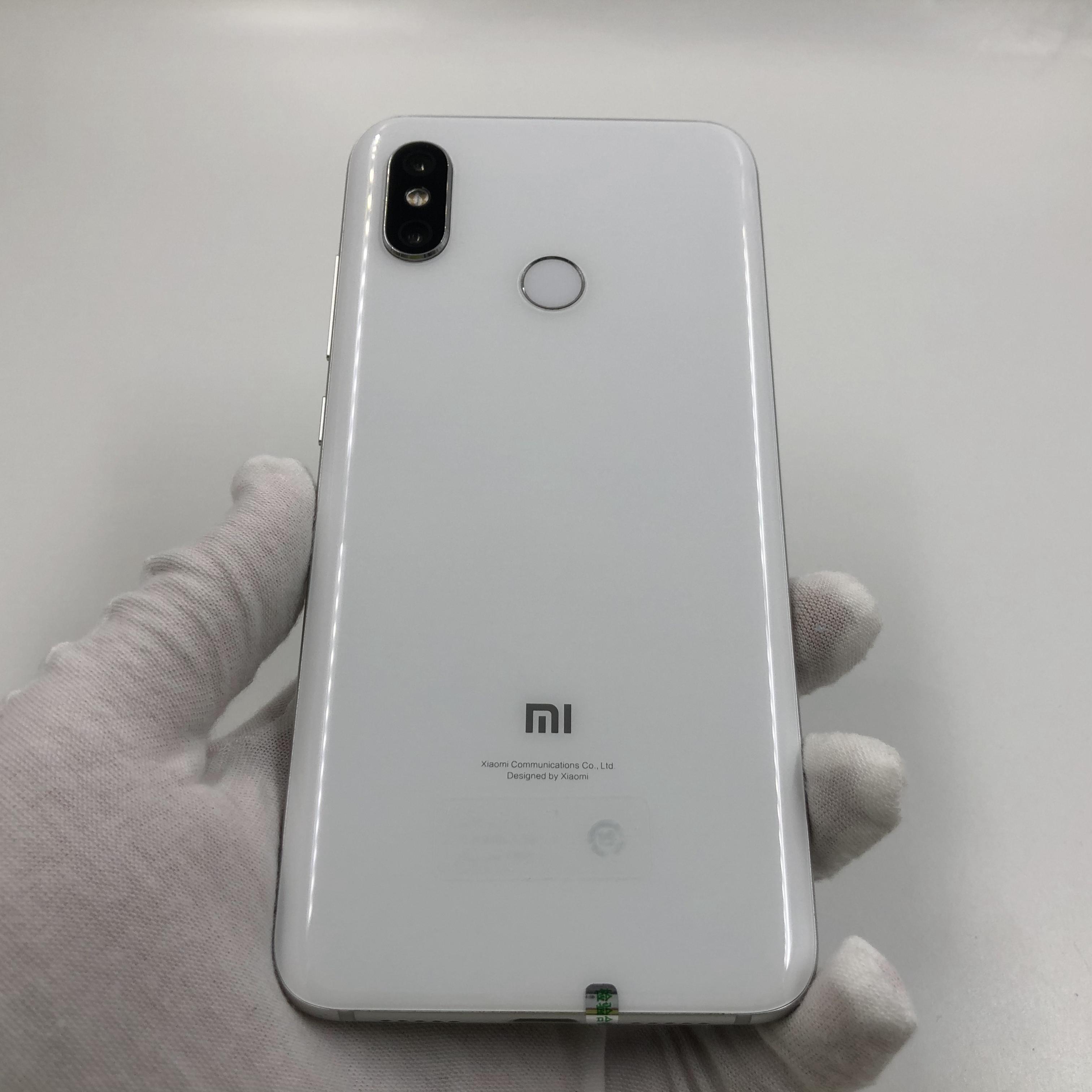 官方质检8成新及以下 白色 6g/64g 国行 4g全网通 小米 小米8