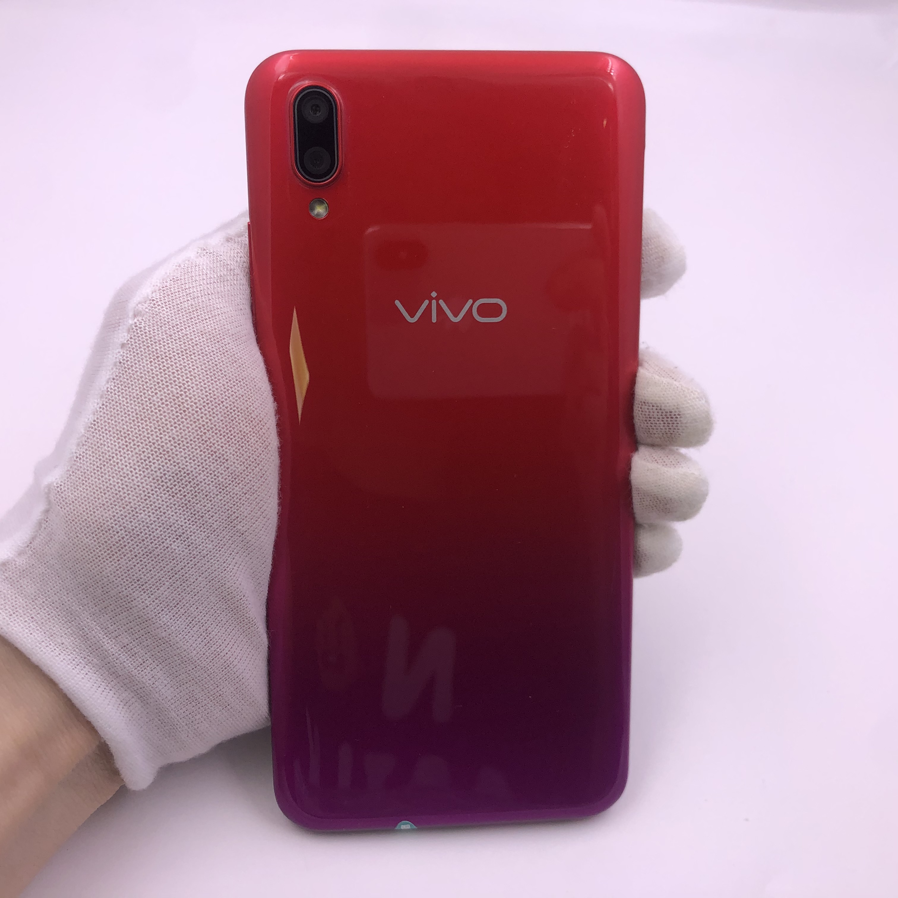 vivo【y93】4g全网通 红色 4g/64g 国行 9成新