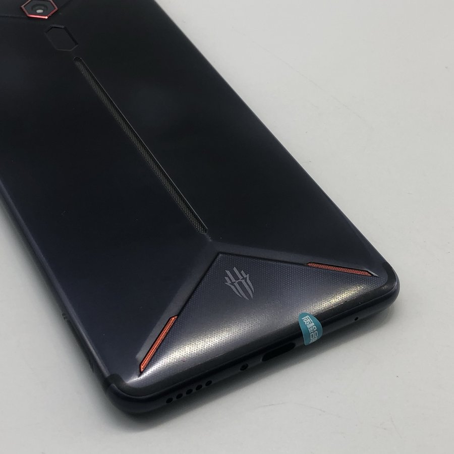 努比亚【红魔mars电竞手机】全网通 黑色 8g/128g 国行 8成新
