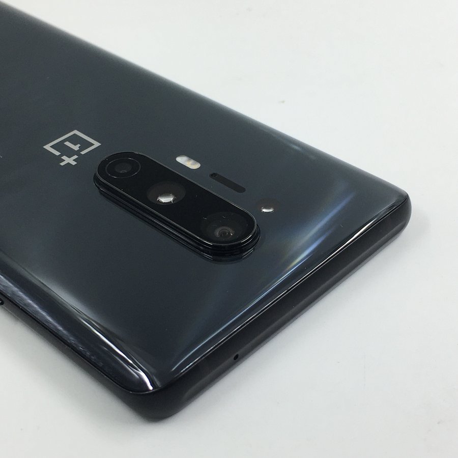 一加一加8pro5g5g全网通黑镜8g128g国行8成新8g128g真机实拍