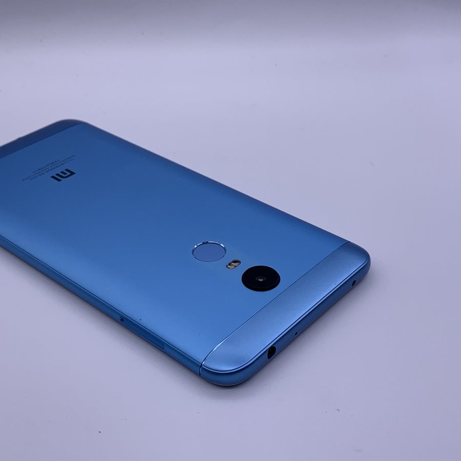 小米【红米5 plus】全网通 蓝色 32g 国行 9成新