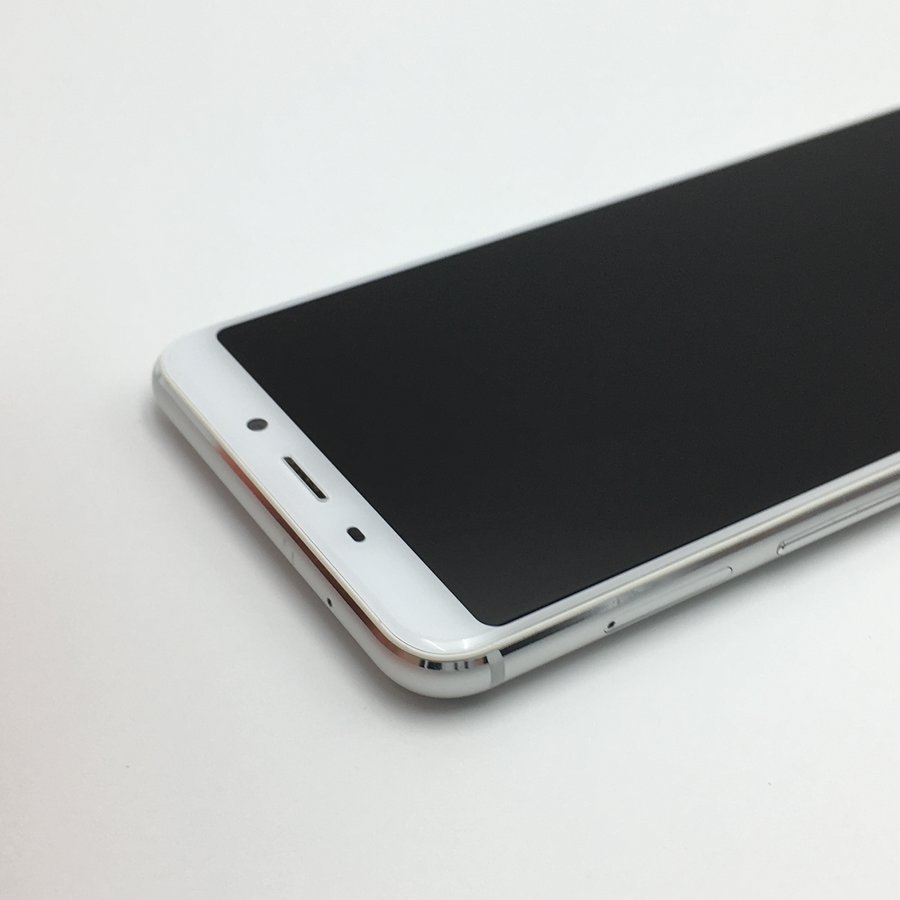 魅族【魅蓝s6】全网通 银色 32g 国行 9成新