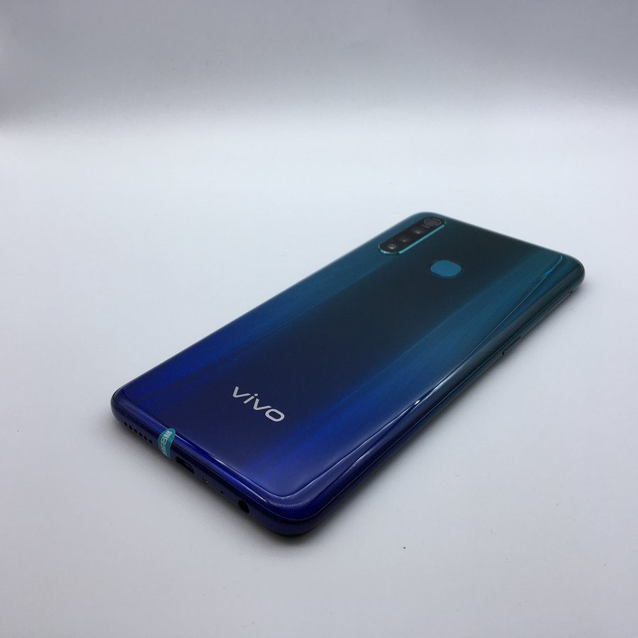 vivo z5x 全网通 极光色 6g/128g 国行 9成新