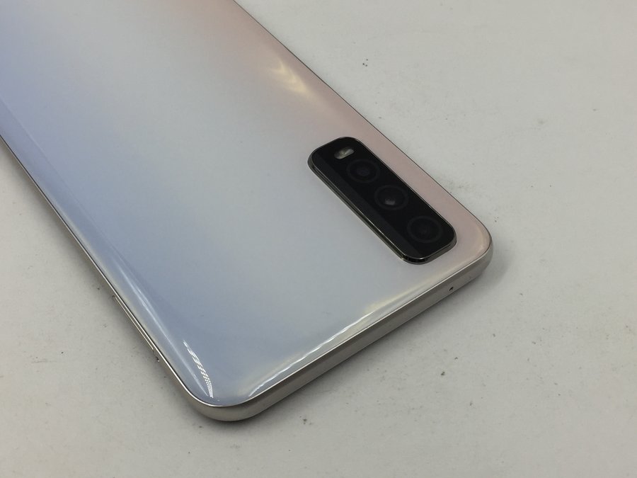 vivo【vivo y51s】5g全网通 雪羽白 6g/128g 国行 99成新