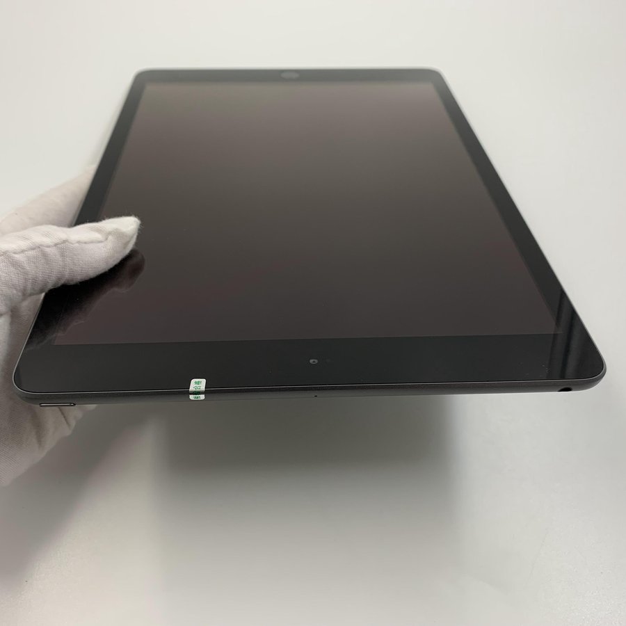 2英寸 20款】wifi版 深空灰 128g 国行 95新 真机实拍 原包装盒 配件