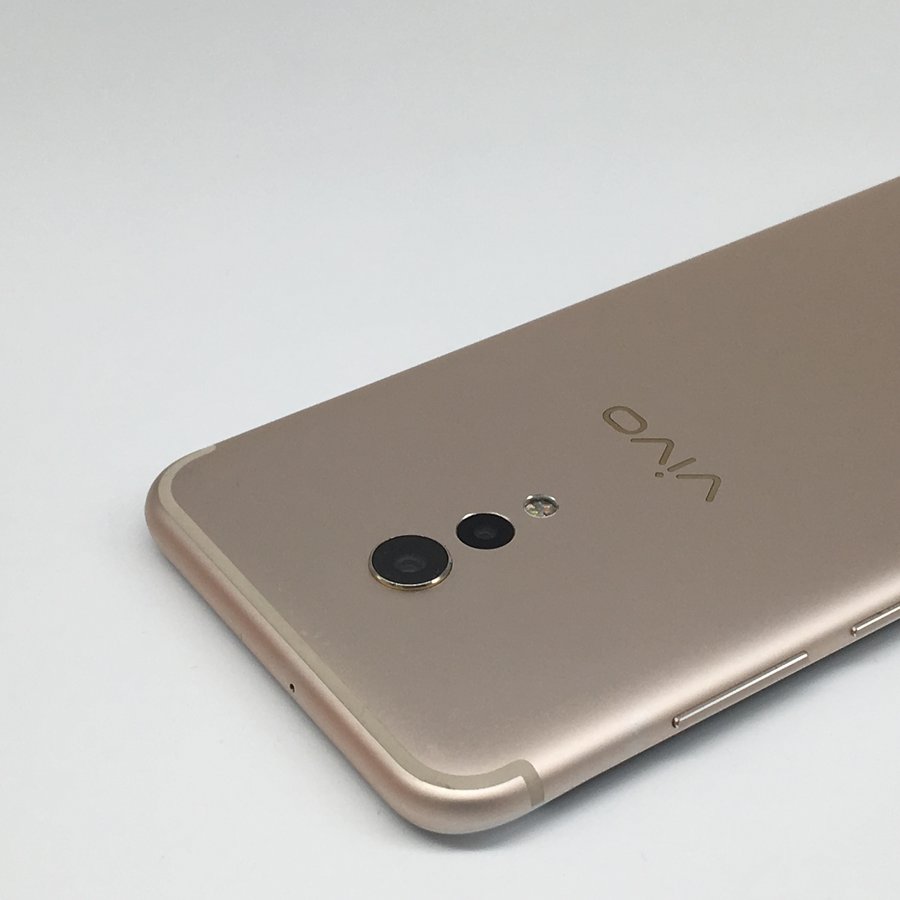vivo【xplay 6】全网通 金色 128g 国行 9成新