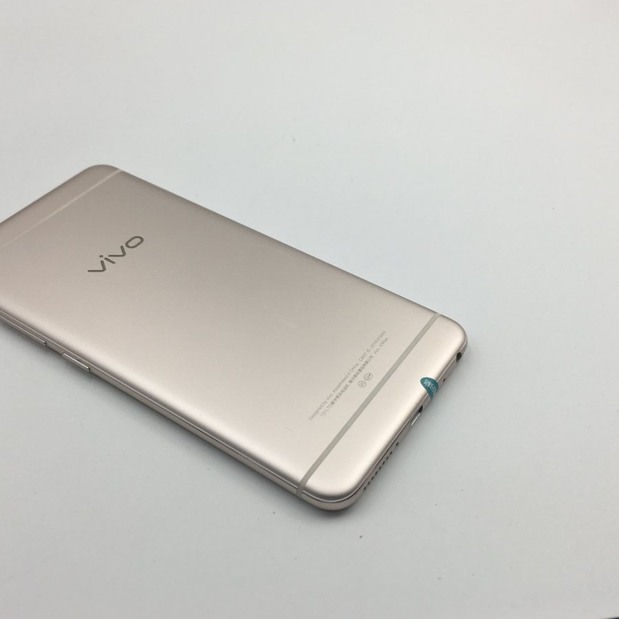 vivo【x7 plus】全网通 金色 64g 国行 8成新