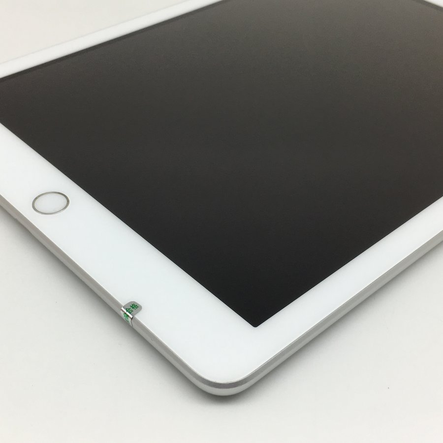 苹果【ipad 2018款 9.7英寸】wifi版 银色 32g 国行 9成新 真机实拍