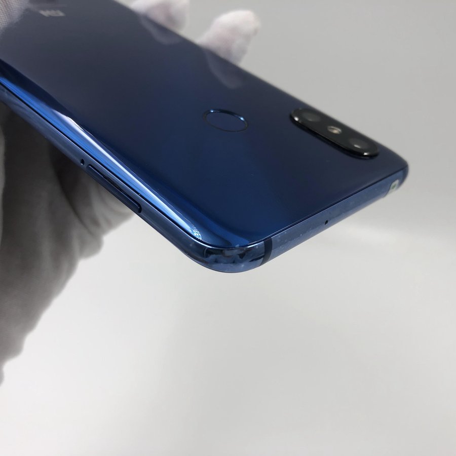 小米【小米8】4g全网通 蓝色 6g/128g 国行 8成新 真机实拍