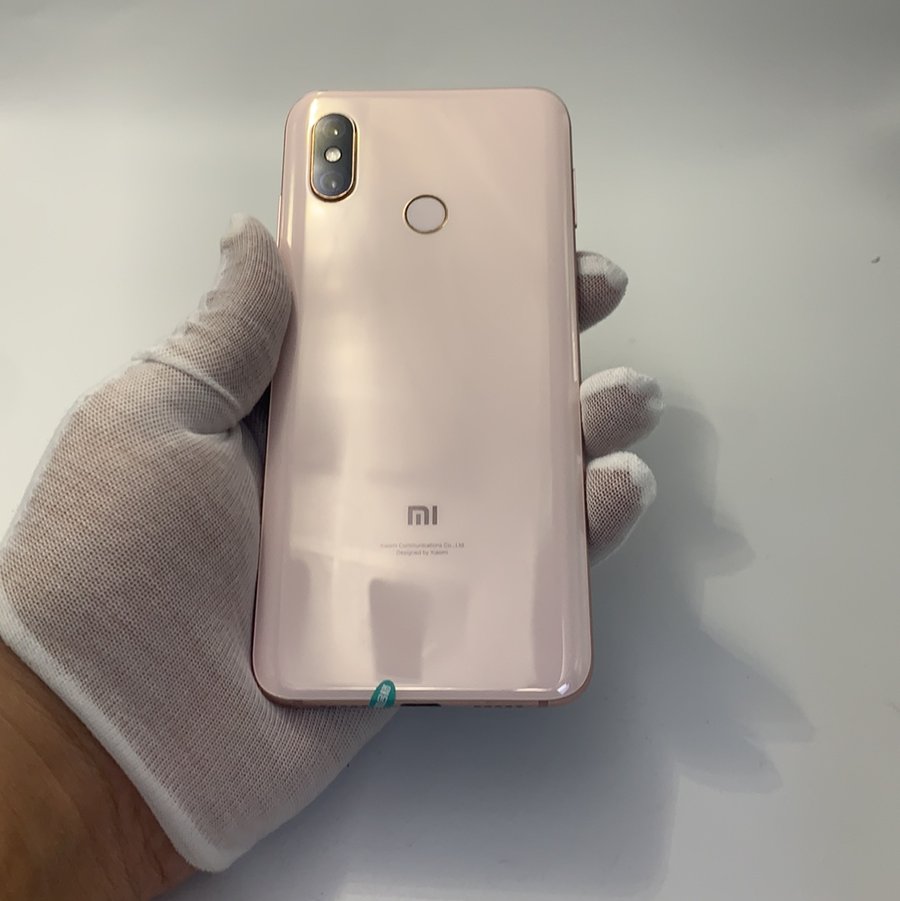 小米【小米8】全网通 金色 6g/64g 国行 8成新