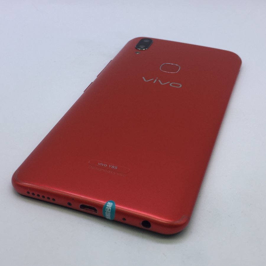 vivo【y85】全网通 红色 64g 国行 9成新