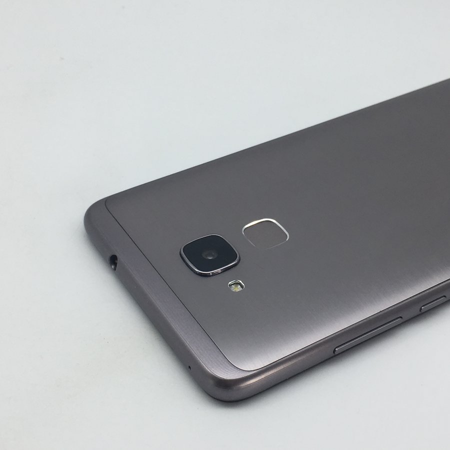 荣耀【荣耀畅玩5c】 灰色 16 g 国行 移动 4g/3g/2g 8成新