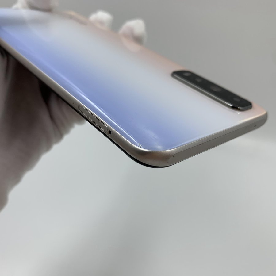 vivo【vivo y51s】4g全网通 雪羽白 6g/128g 国行 99新 真机实拍