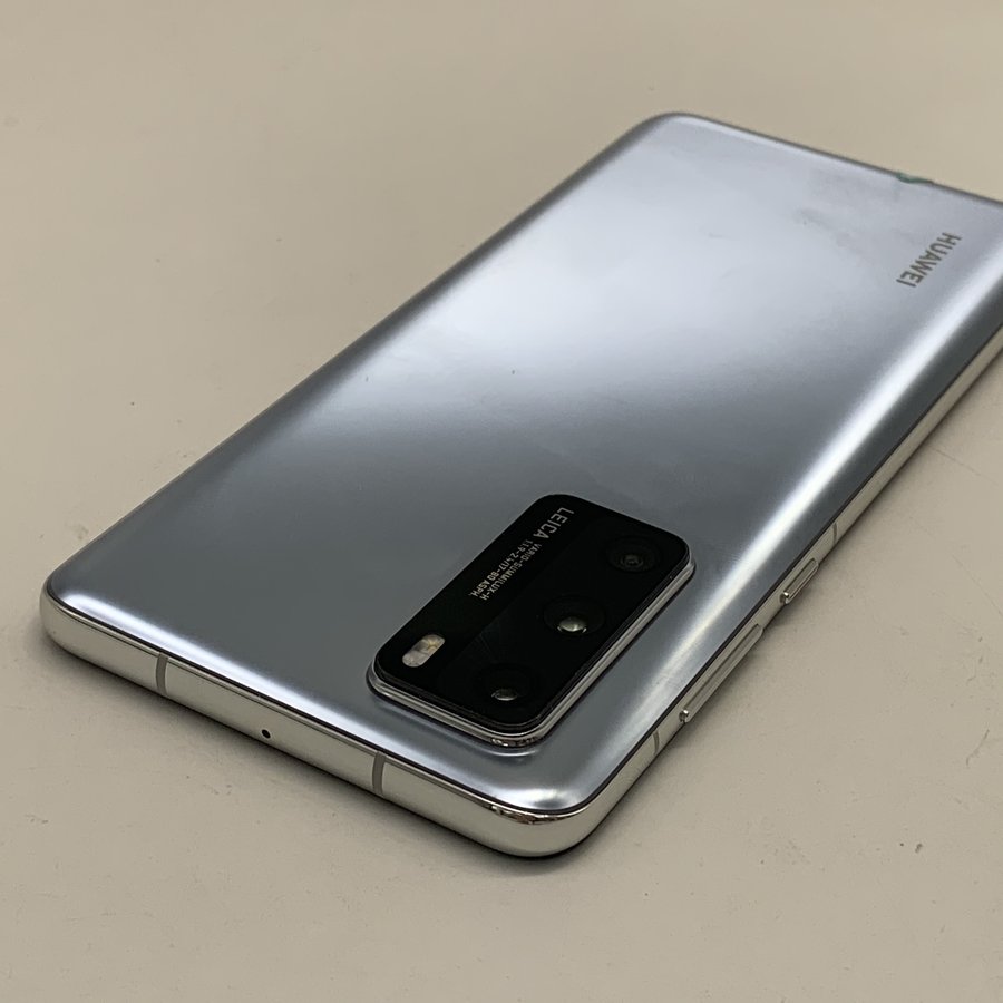 华为【p40】5g全网通 冰霜银 8g/128g 国行 99成新