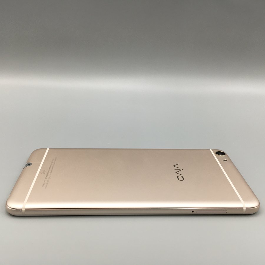vivo【x7 plus】全网通 金色 64g 国行 9成新