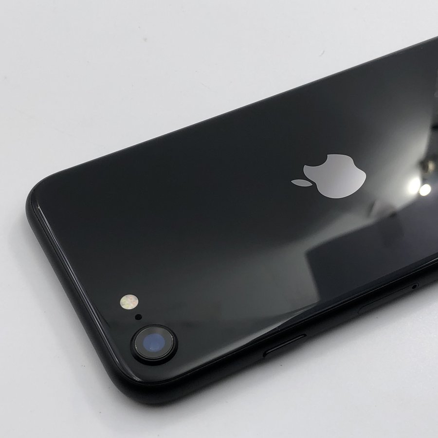 苹果【iphone se2】全网通 黑色 128g 国行 99新