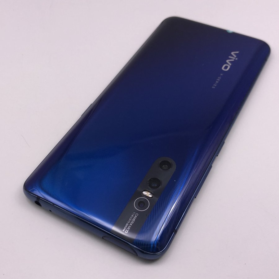 vivox27全网通蓝色8g128g国行8成新