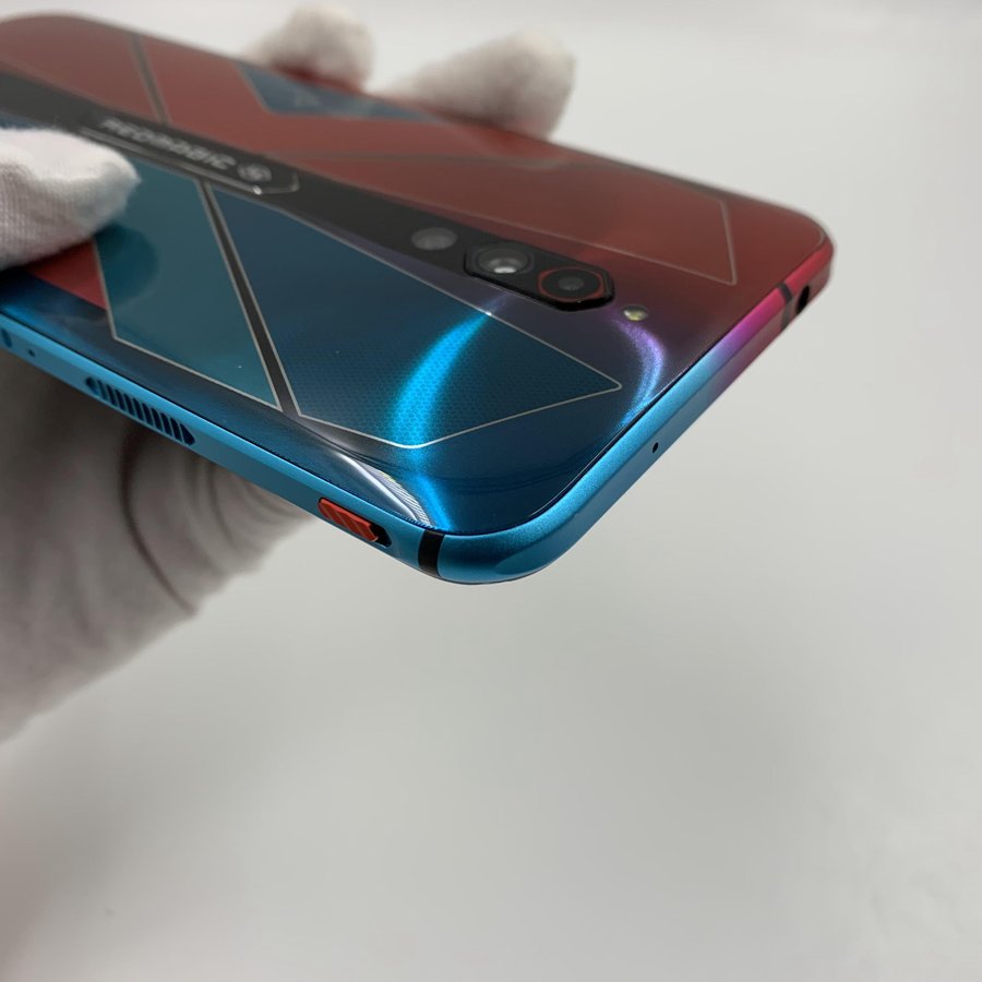 努比亚【红魔5s】5g全网通 赛博霓虹 16g/256g 国行 9成新 真机实拍