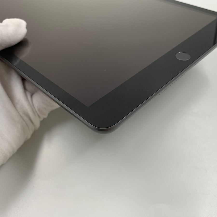 2英寸 20款】wifi版 深空灰 128g 国行 99新 真机实拍 官保2022-06-01