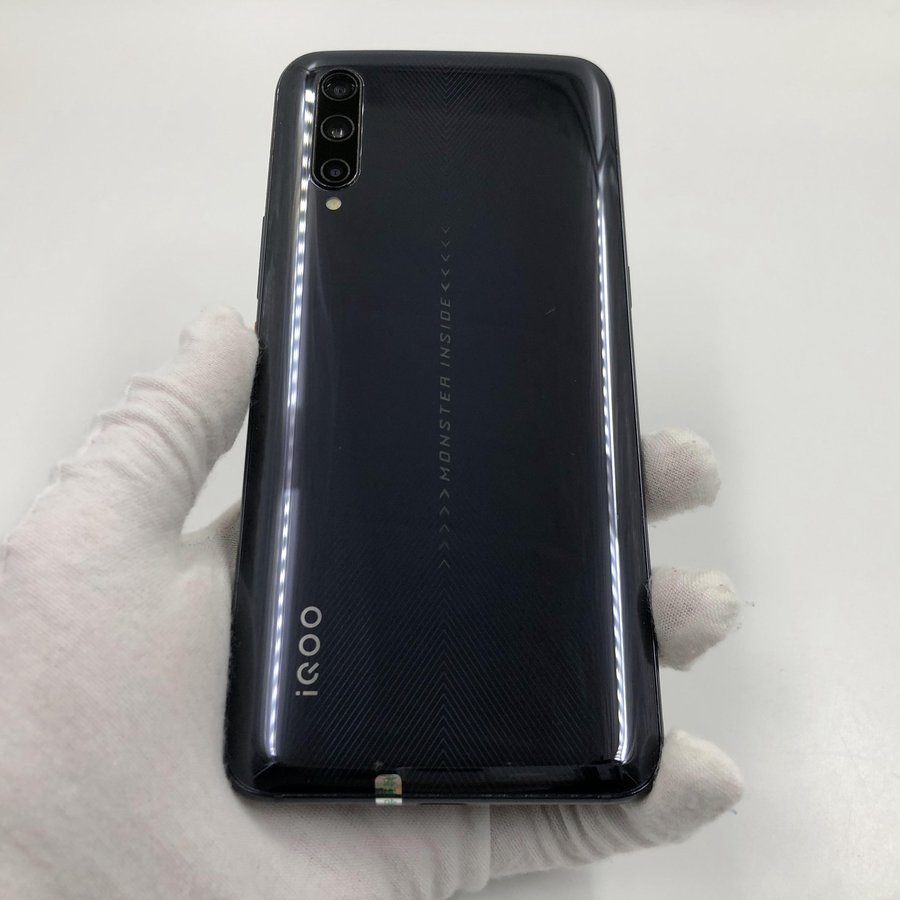 vivo【iqoo pro】4g全网通 黑色 8g/128g 国行 8成新 真机实拍