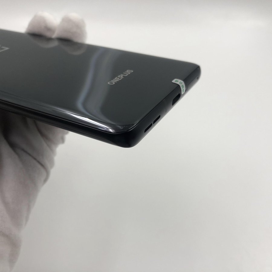 一加【一加 8 pro 5g】5g全网通 黑镜 12g/256g 国行 8成新 真机实拍