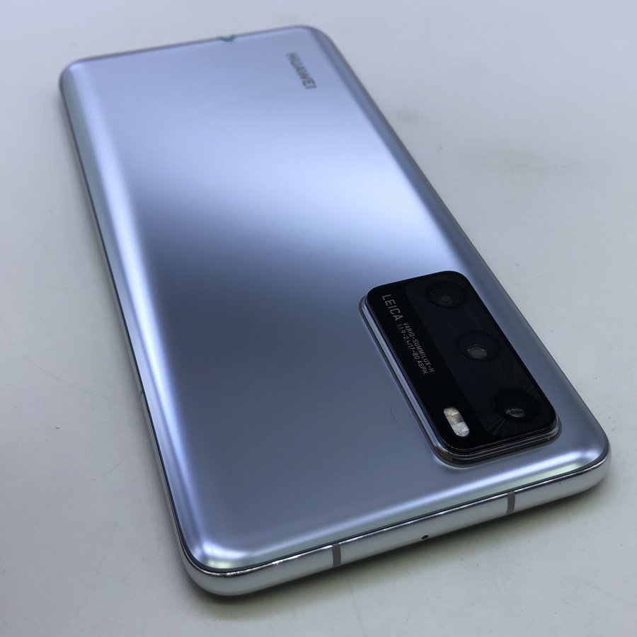 华为【p40】5g全网通 冰霜银 8g/256g 国行 99成新