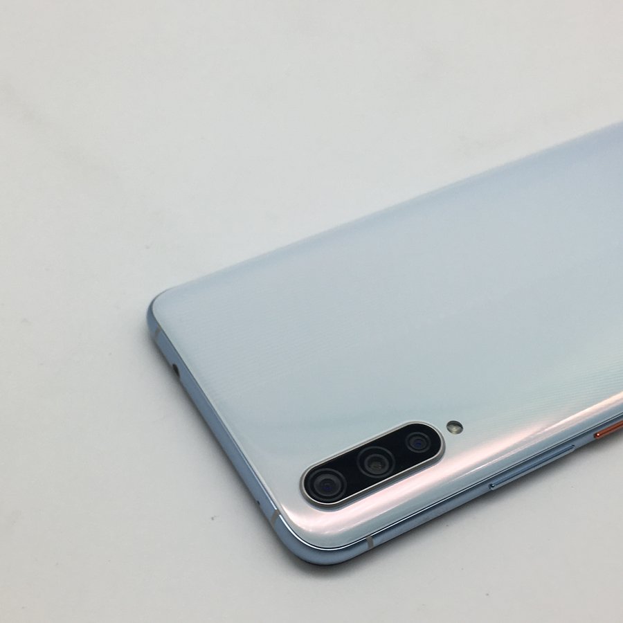 vivo【vivo iqoo】全网通 白色 8g/128g 国行 95成新