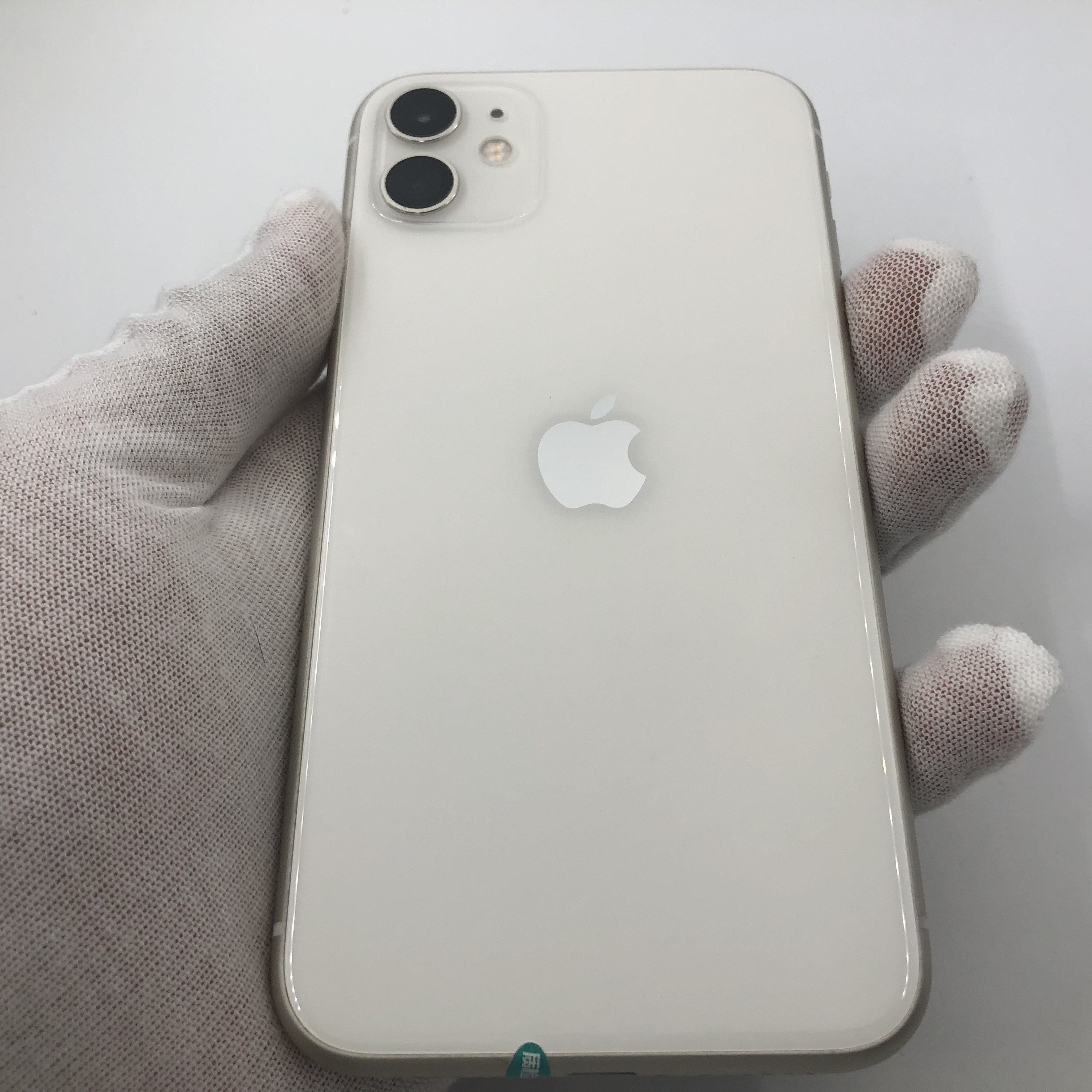 苹果【iphone 11】全网通 白色 128g 国行 99新