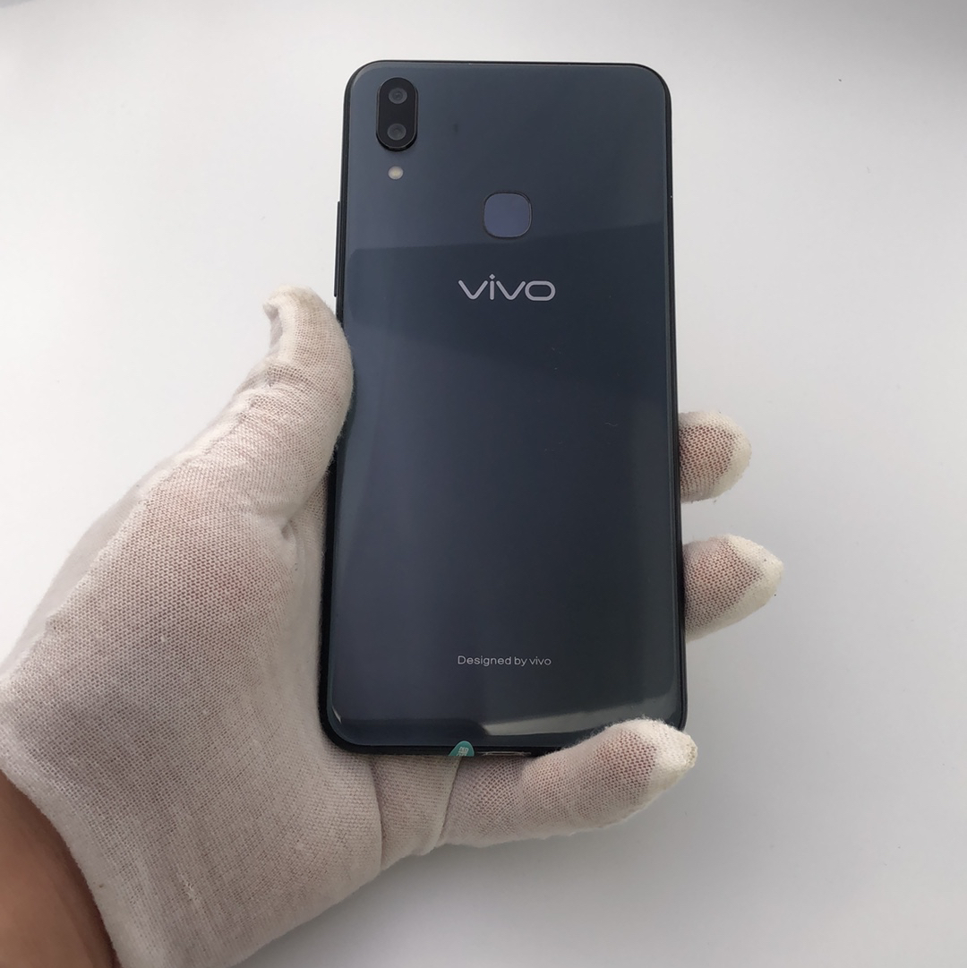 官方质检8成新及以下 黑色 6g/64g 国行 4g全网通 vivo x21i