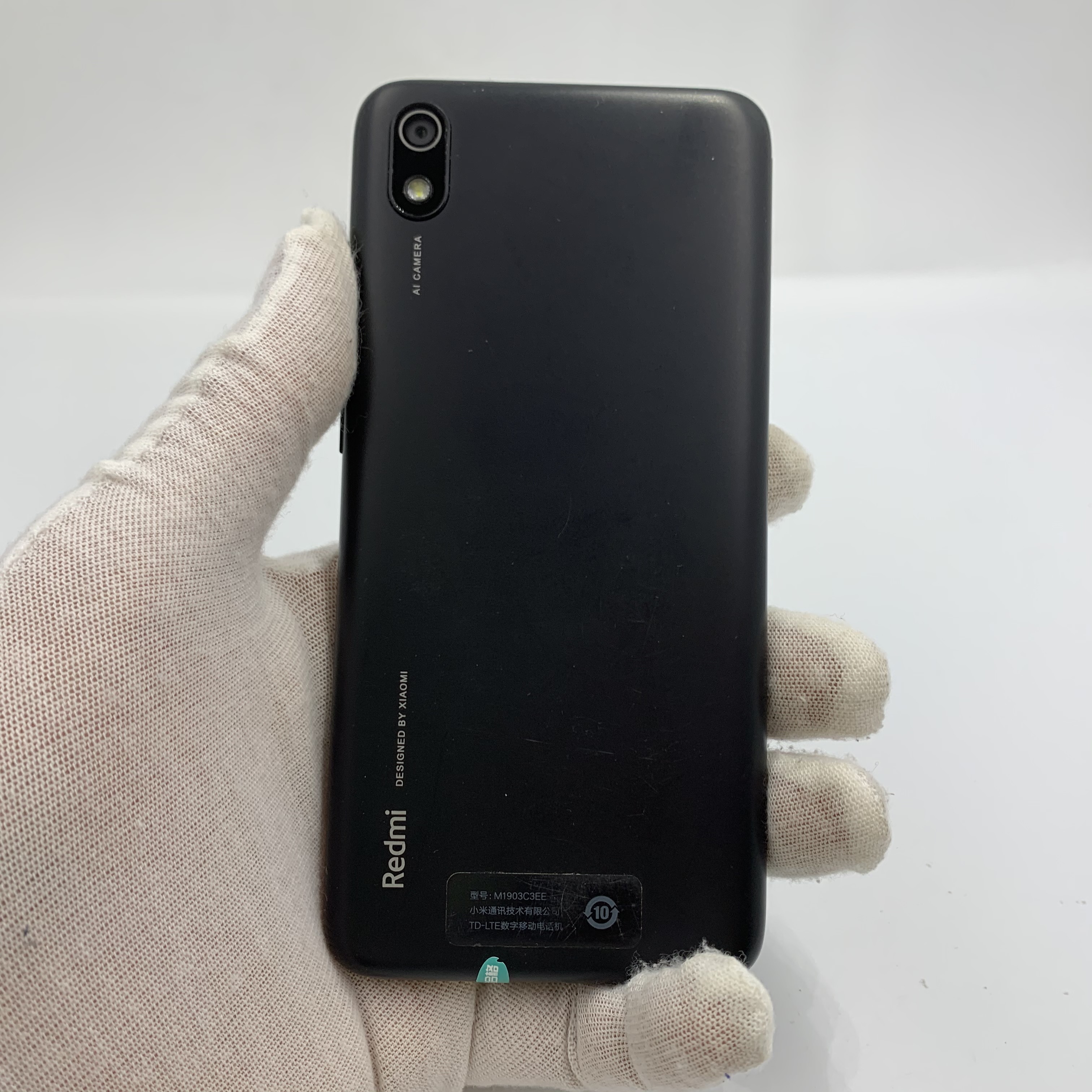 官方质检95成新 黑色 国行 2g 32g 4g全网通 小米 红米 7a