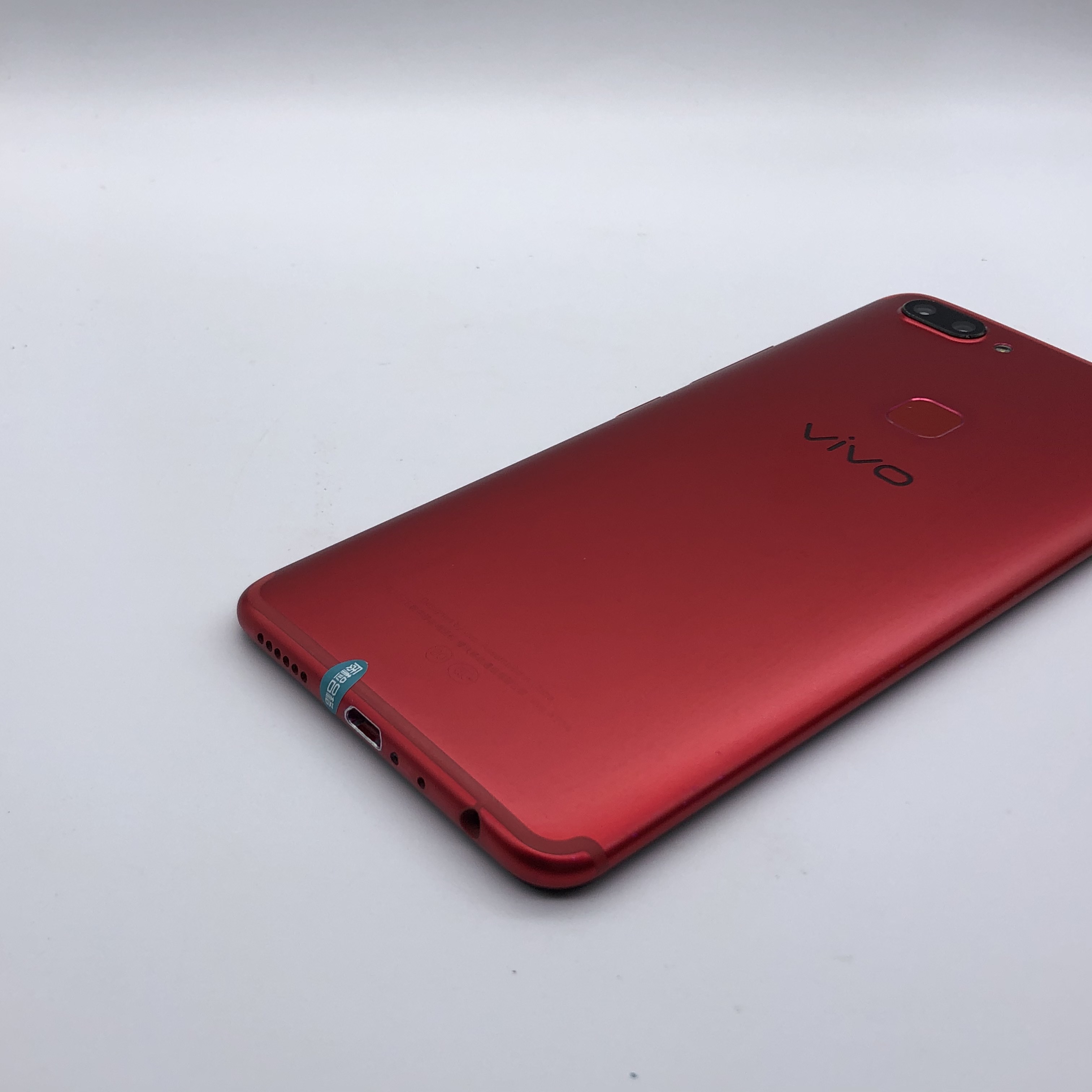 vivo【x20】全网通 红色 4g/64g 国行 8成新
