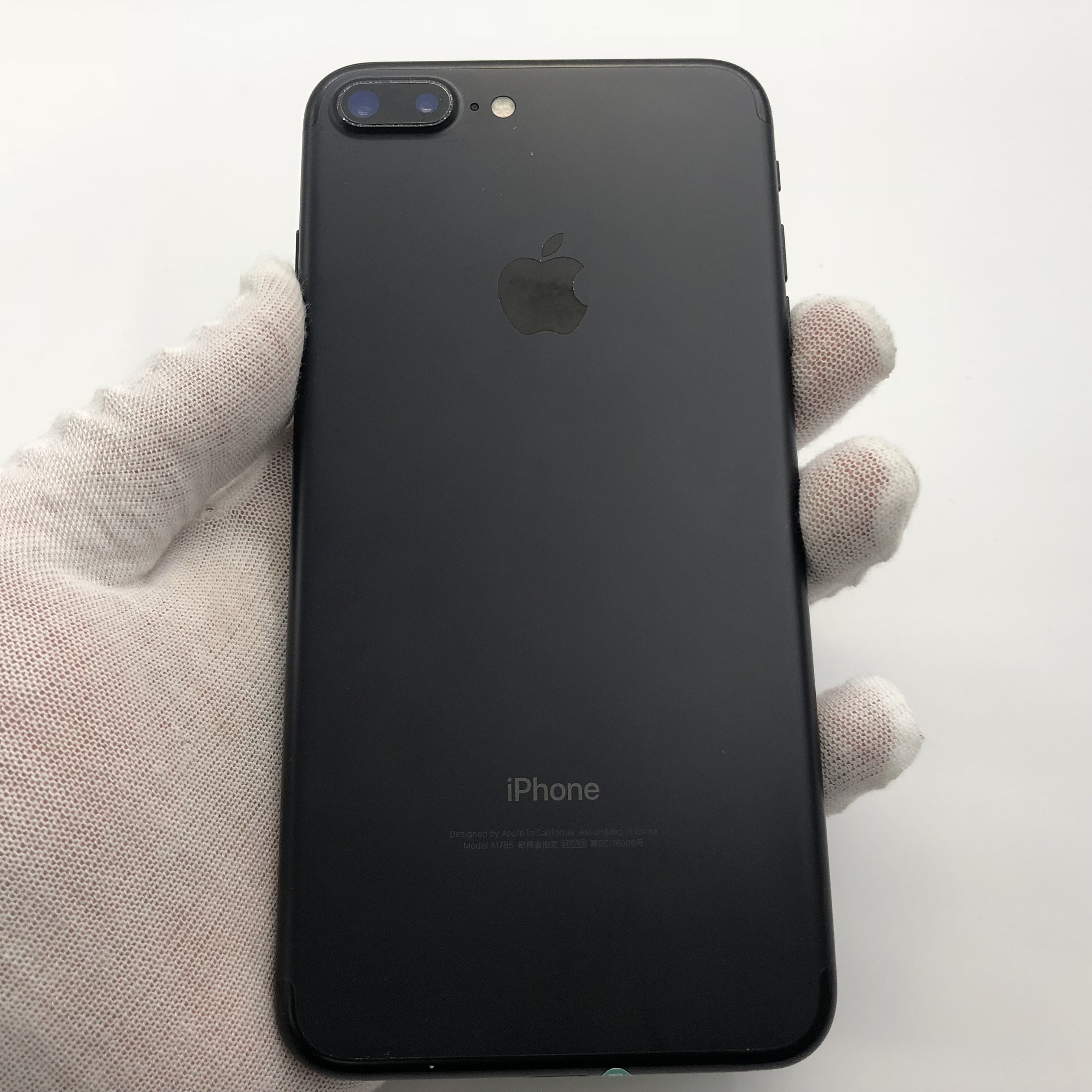 苹果【iphone 7 plus】全网通 黑色 128g 国行 8成新