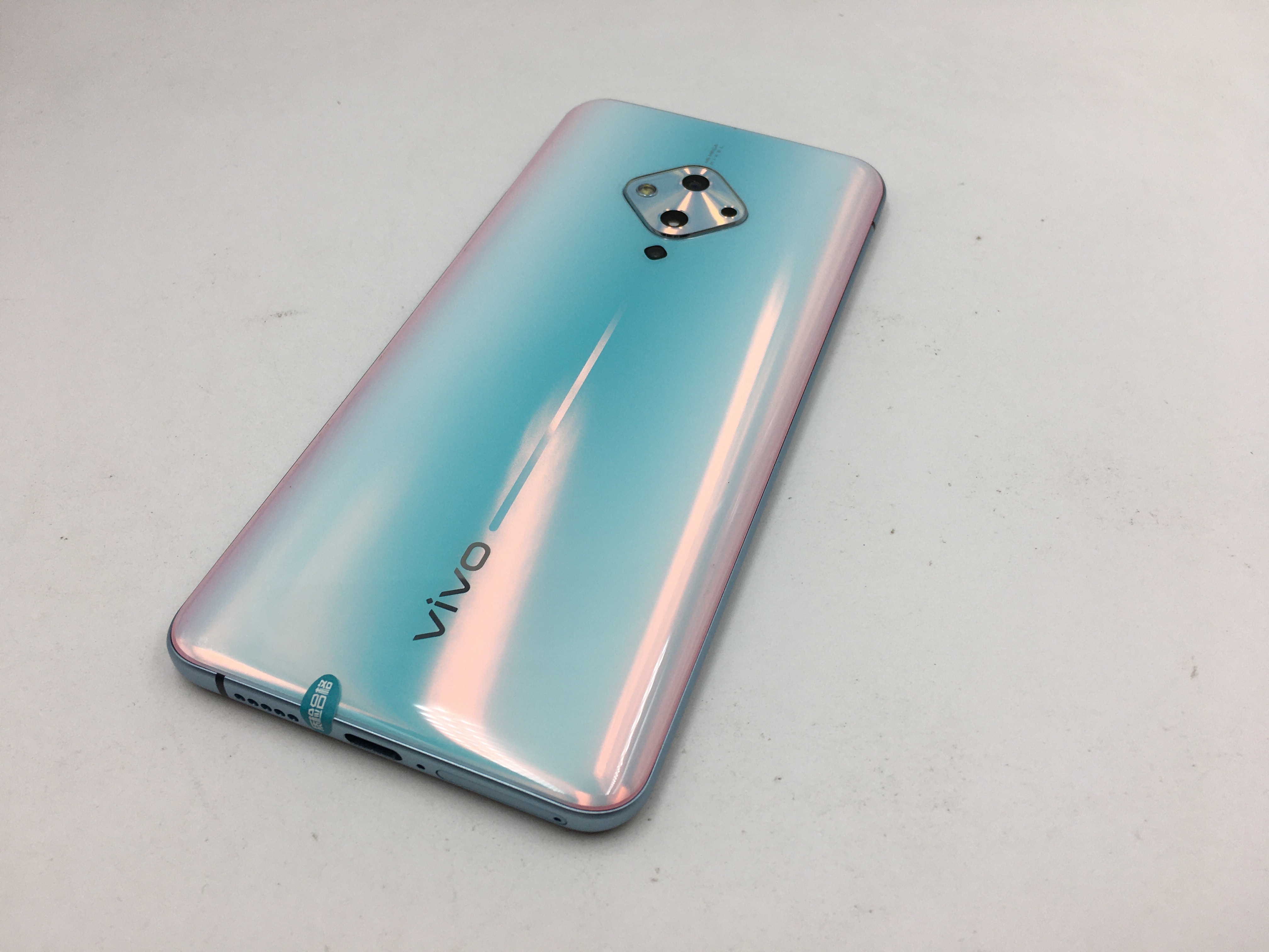 vivo【s5】全网通 冰岛恋歌 8g/128g 国行 95成新