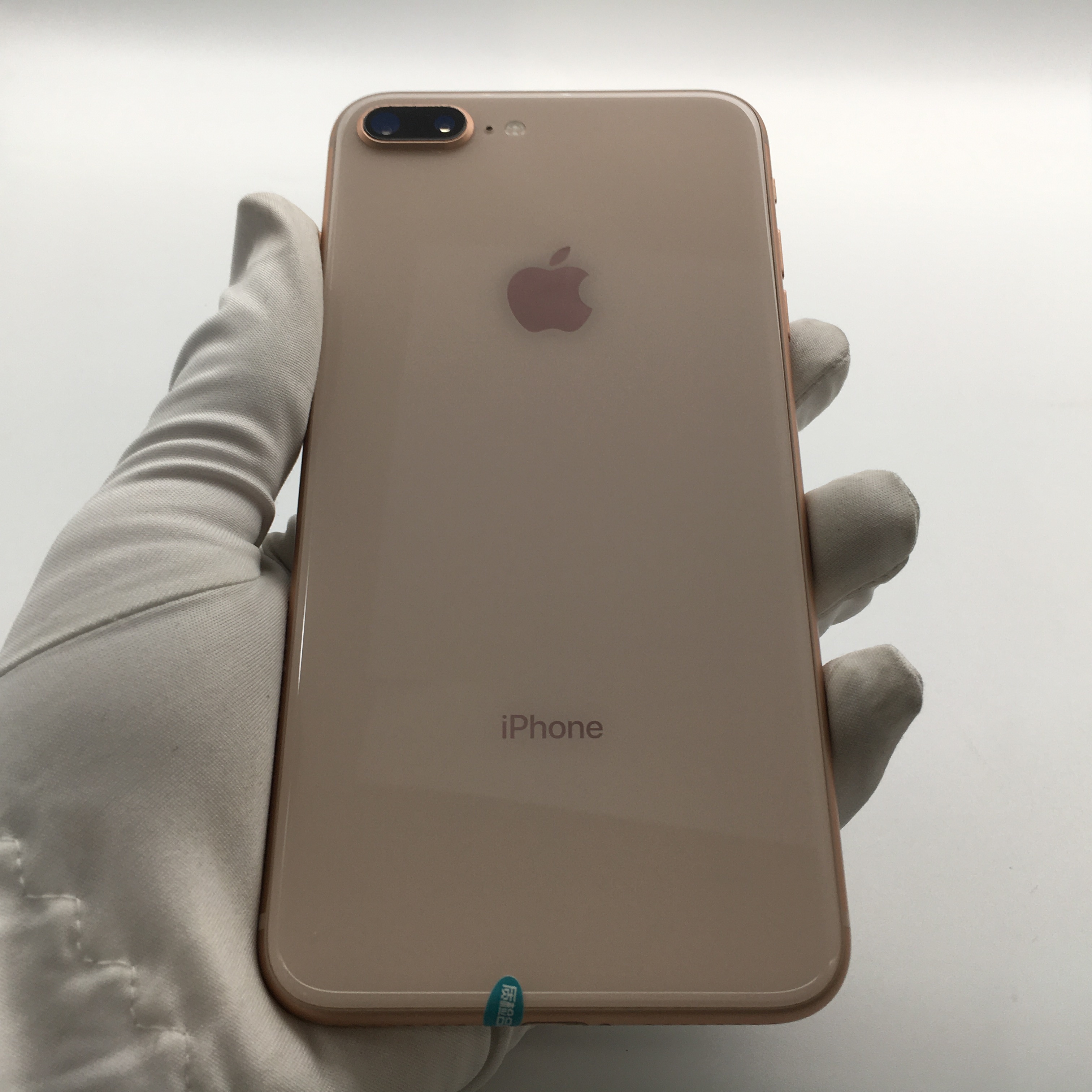 苹果【iphone 8 plus】4g全网通 金色 64g 国行 95新