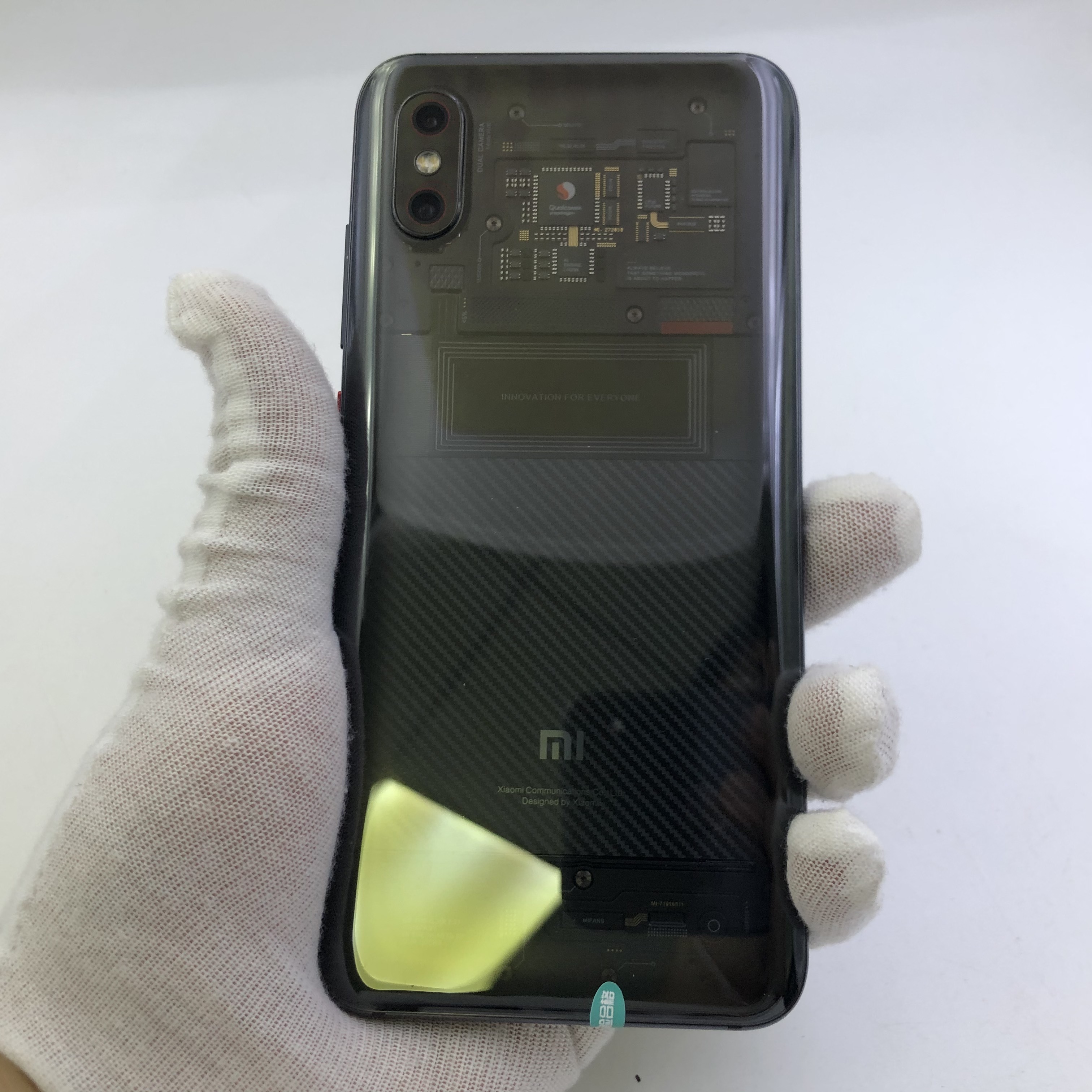 小米【小米8 透明探索版】4g全网通 黑色 8g/128g 国行 8成新