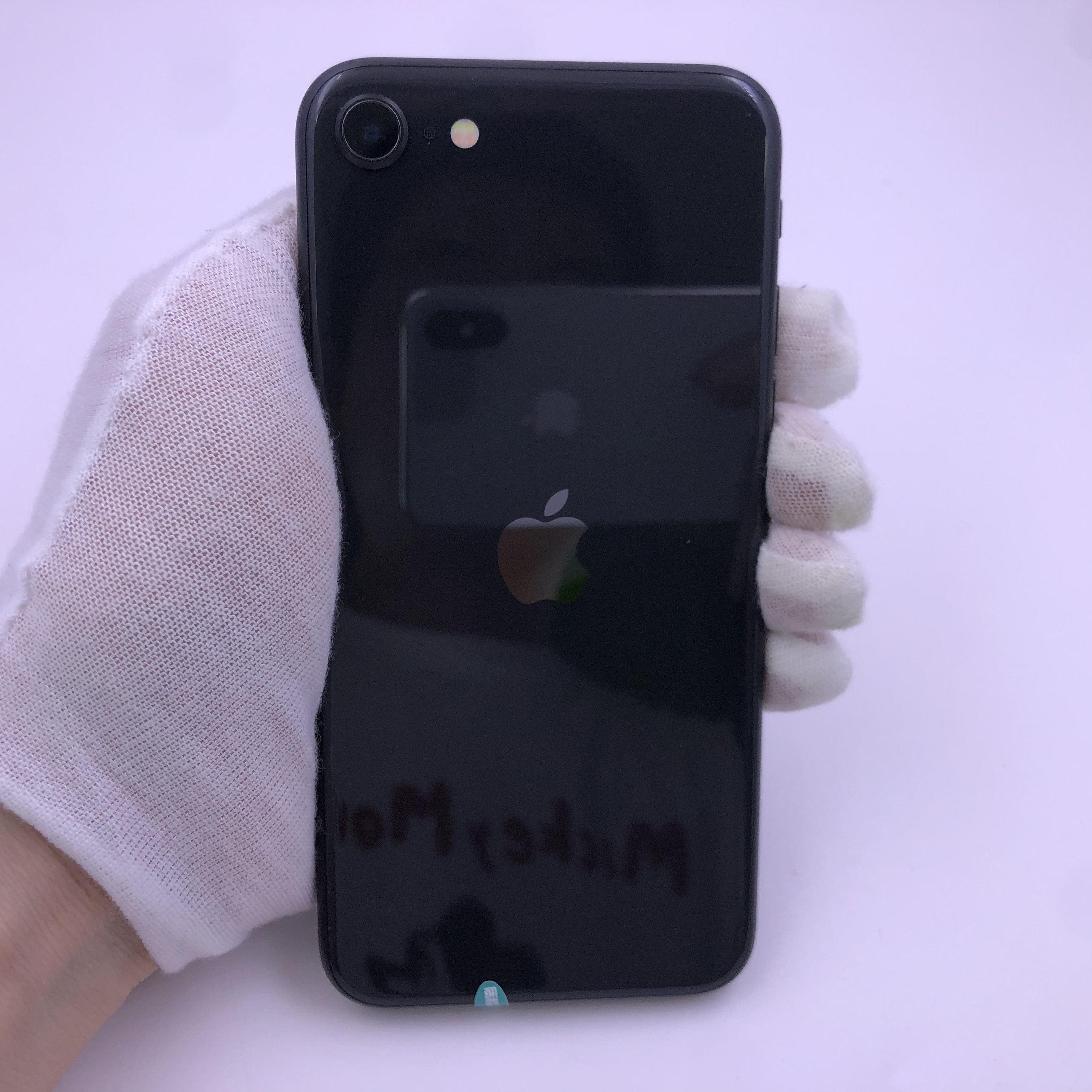 苹果【iphone se2】4g全网通 黑色 128g 国行 9成新