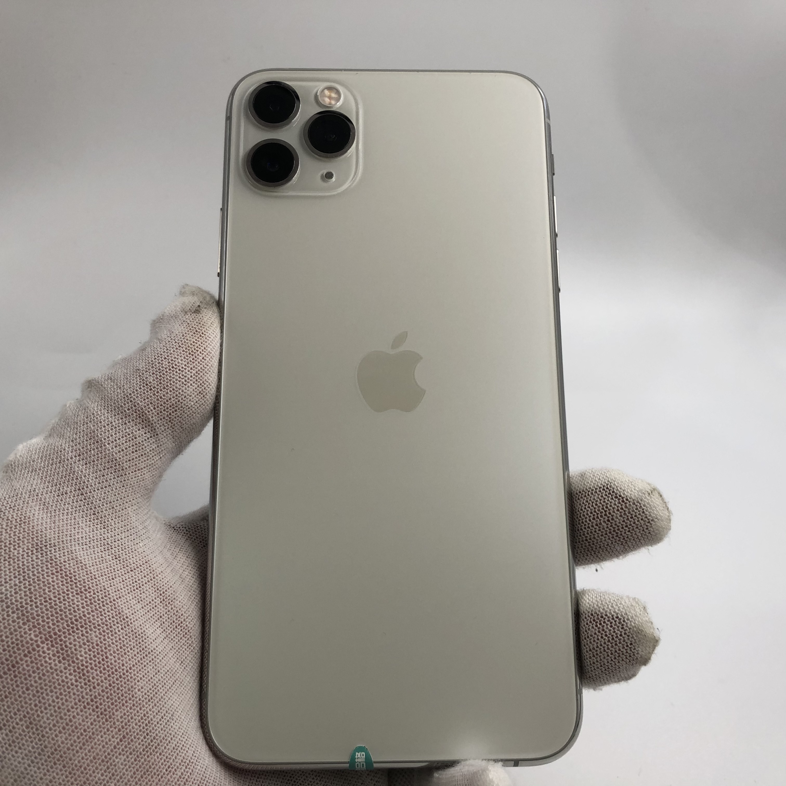 苹果【iphone 11 pro max】全网通 银色 256g 国行 9成新