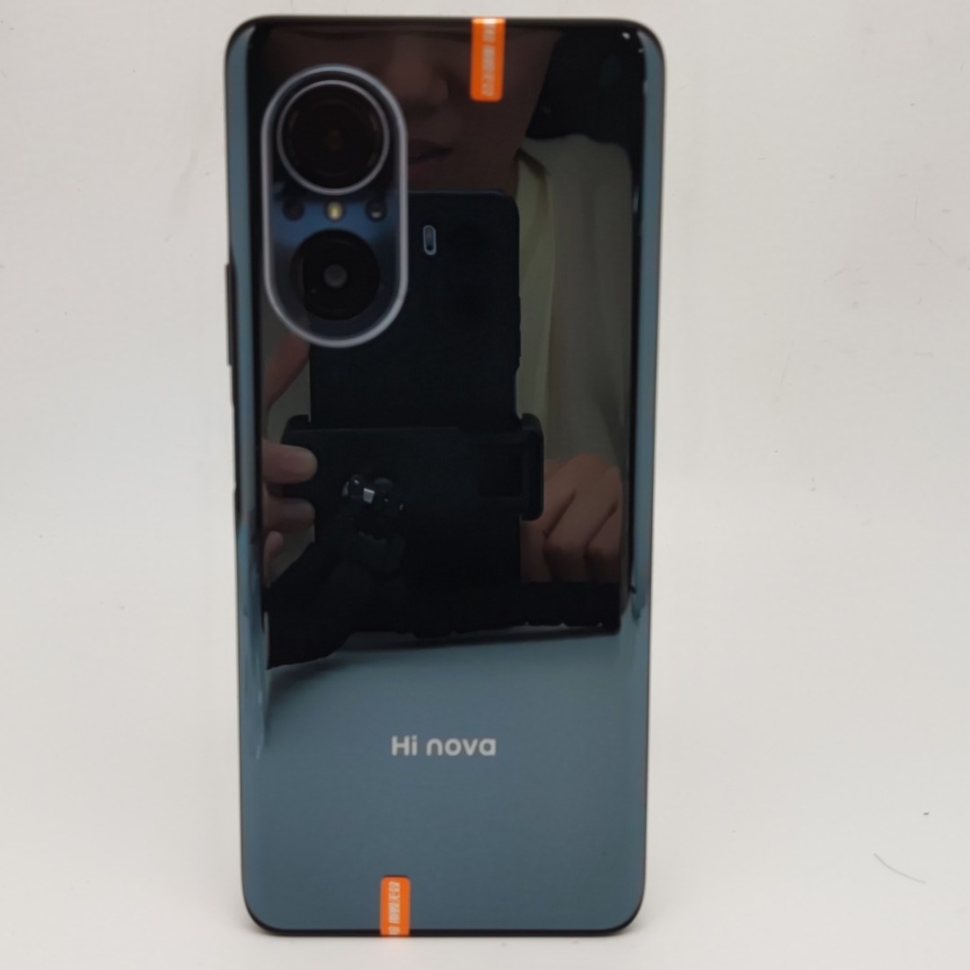 Hi nova【Hi nova 9 SE】5G全网通 亮黑色 8G/128G 国行 95新 