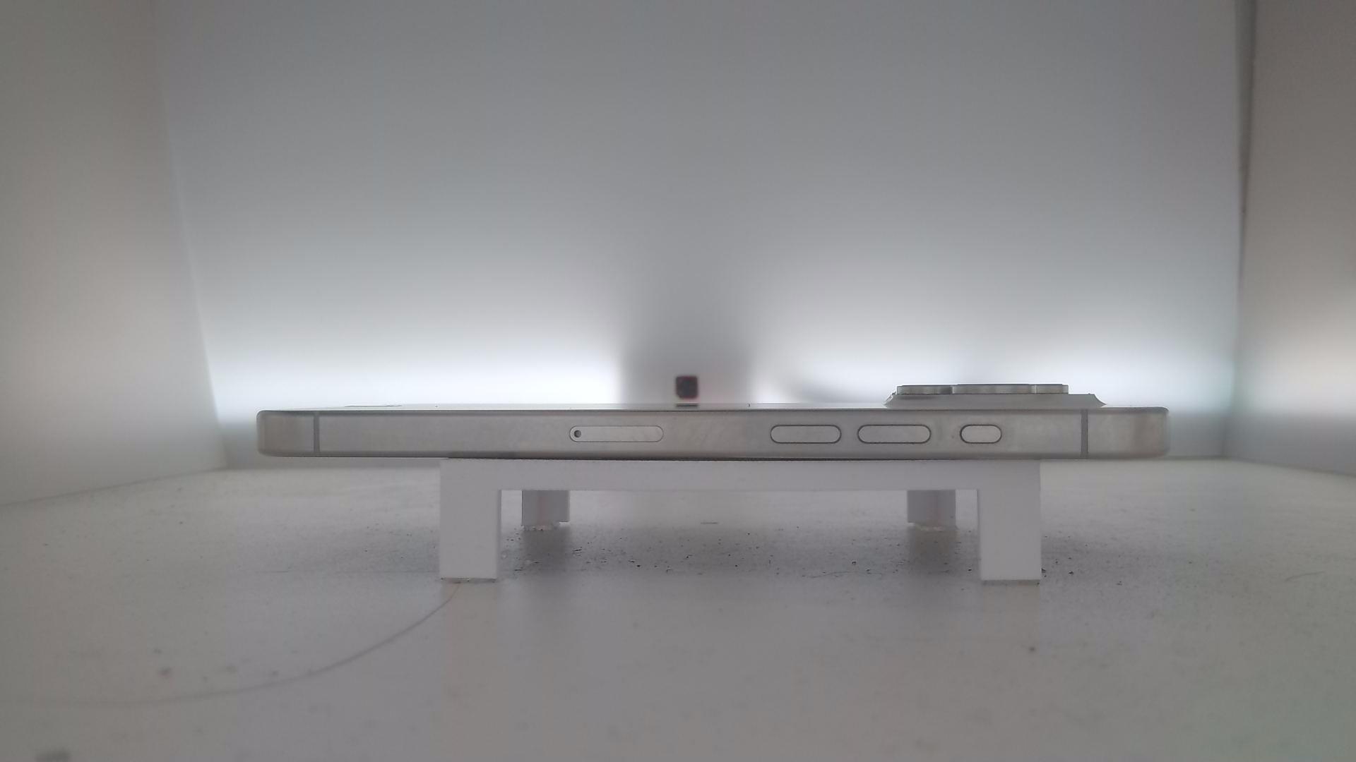 苹果【iPhone 15 Pro Max】9成新 