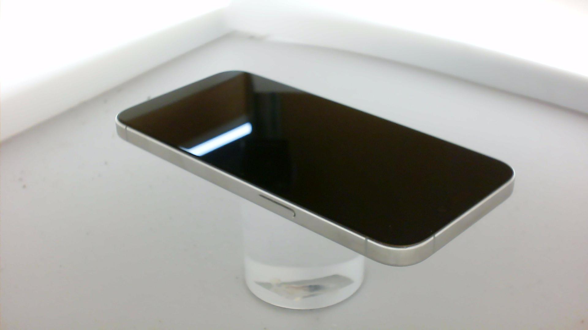 苹果【iPhone 15 Pro Max】95新 