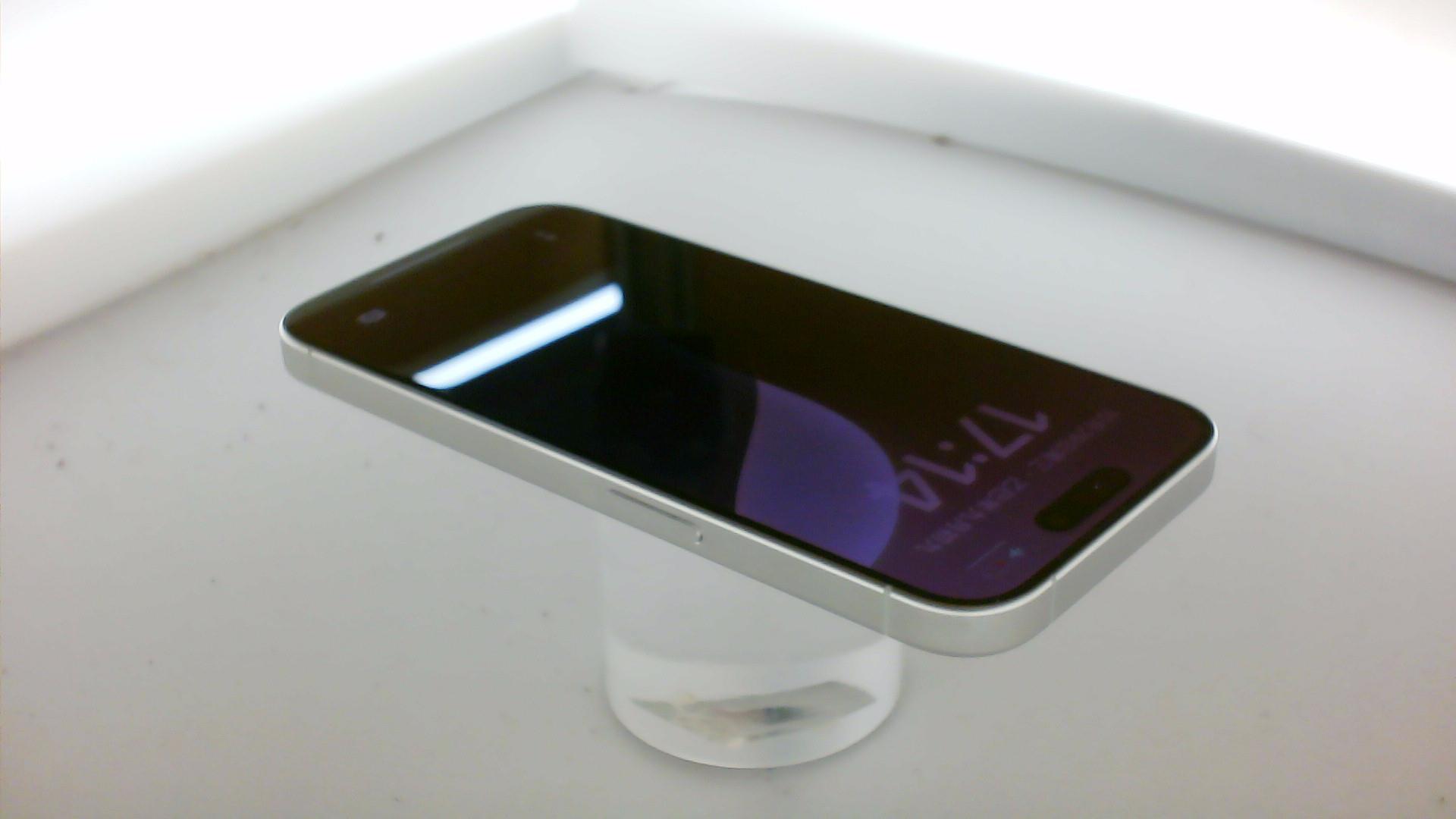 苹果【iPhone 15 Pro】95新 