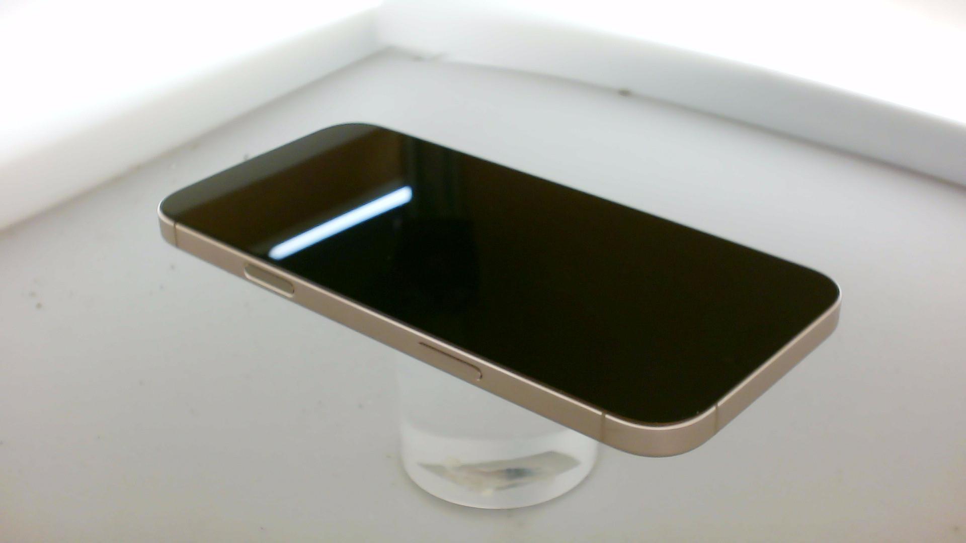 苹果【iPhone 16 pro max】99新 