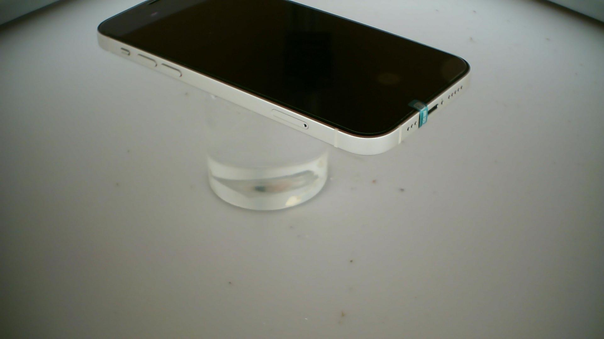 苹果【iPhone 12】5G全网通 白色 128G 国行 9成新 