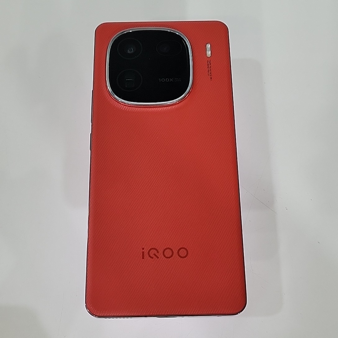 vivo【 iQOO 12】5G全网通 燃途 16G/512G 国行 9成新 