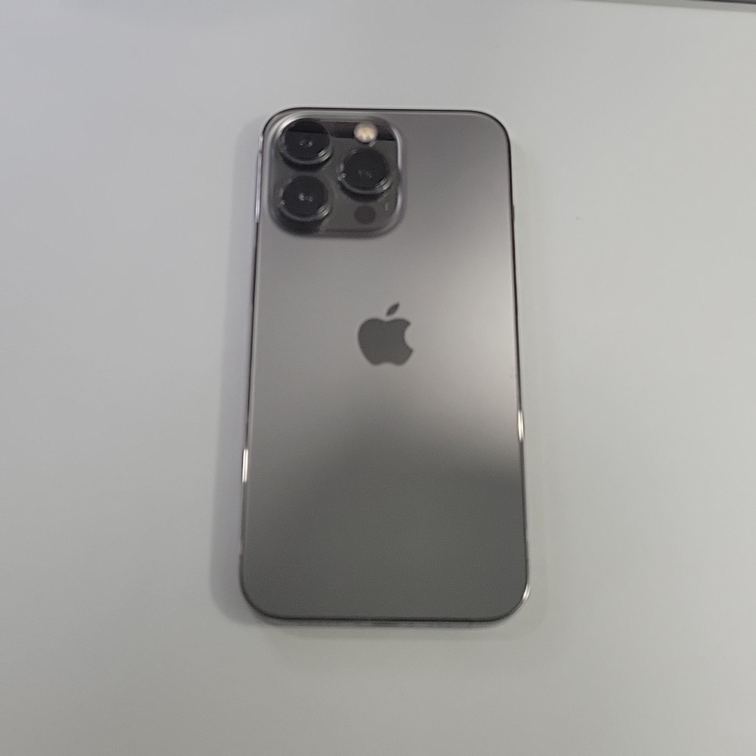苹果【iPhone 13 Pro】95新 