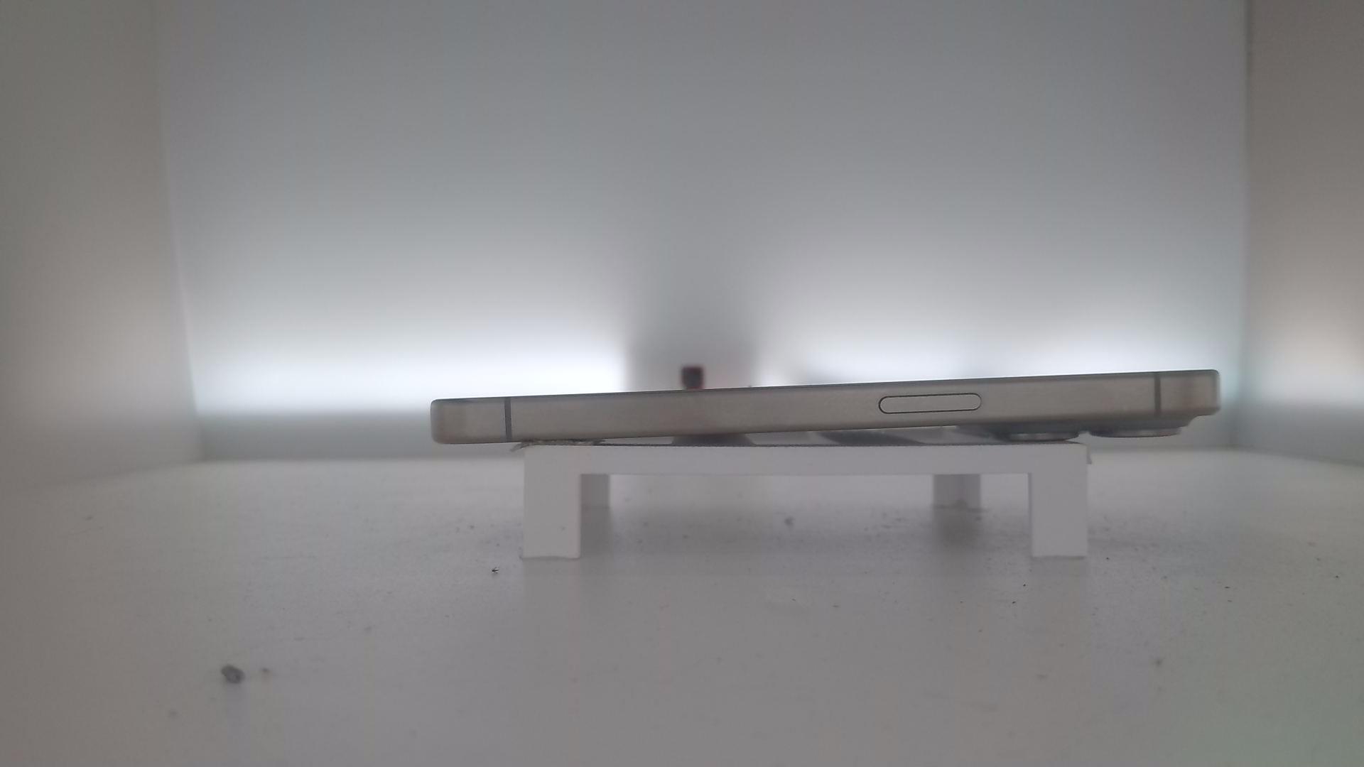 苹果【iPhone 15 Pro】95新 